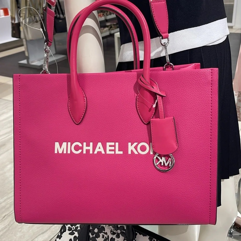Michael Kors Mirella Medium Pebbled Leather Tote Bag
Dragonfruit
NWT - Picture 12 of 16